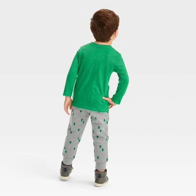 Toddler Boys' 2pc Long Sleeve Graphic T-Shirt And Fleece Jogger Pants Set - Cat & Jack™ Green 3 Toddler Boys' 2pc Long Sleeve Graphic T-Shirt And Fleece Jogger Pants Set - Cat & Jack™ Green